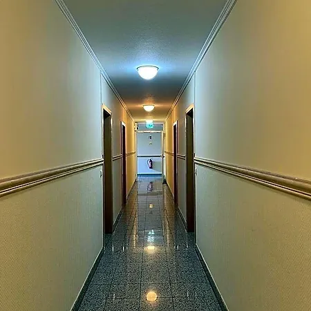 Winters - Eurotel Boardinghouse מלון אופנבאך